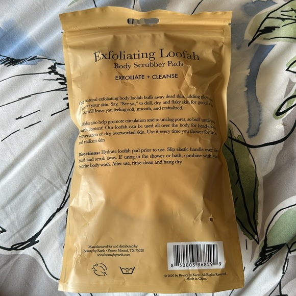 Beauty By Earth Exfoliating Loofah Body Scrubber Pads - Picture 3 of 5